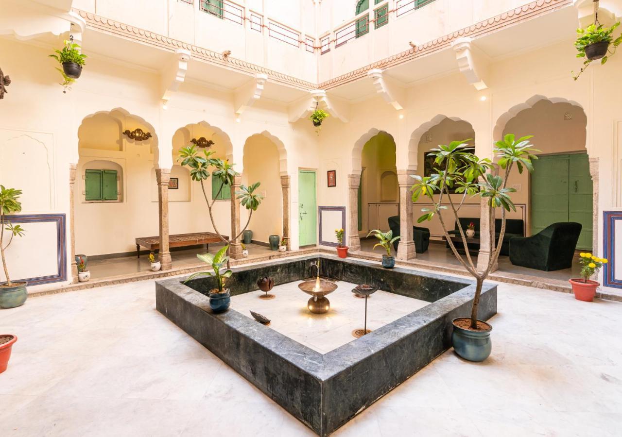 ホテル Bloom Boutique - Chelon Haveli ジャイプール エクステリア 写真